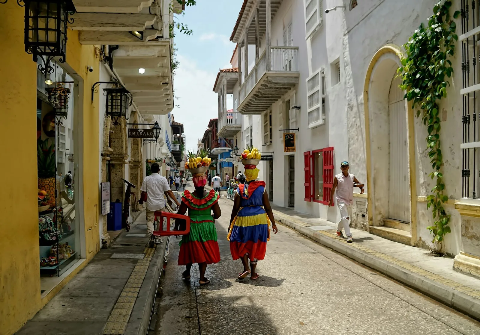 Street in Cartagena’s historic center with palenqueras
