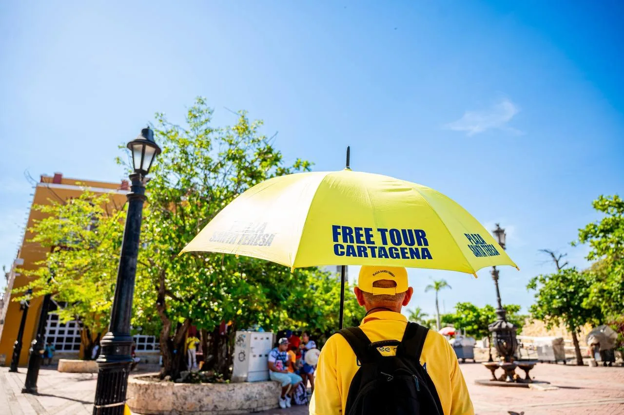 Free walking tour of the old town and Getsemaní