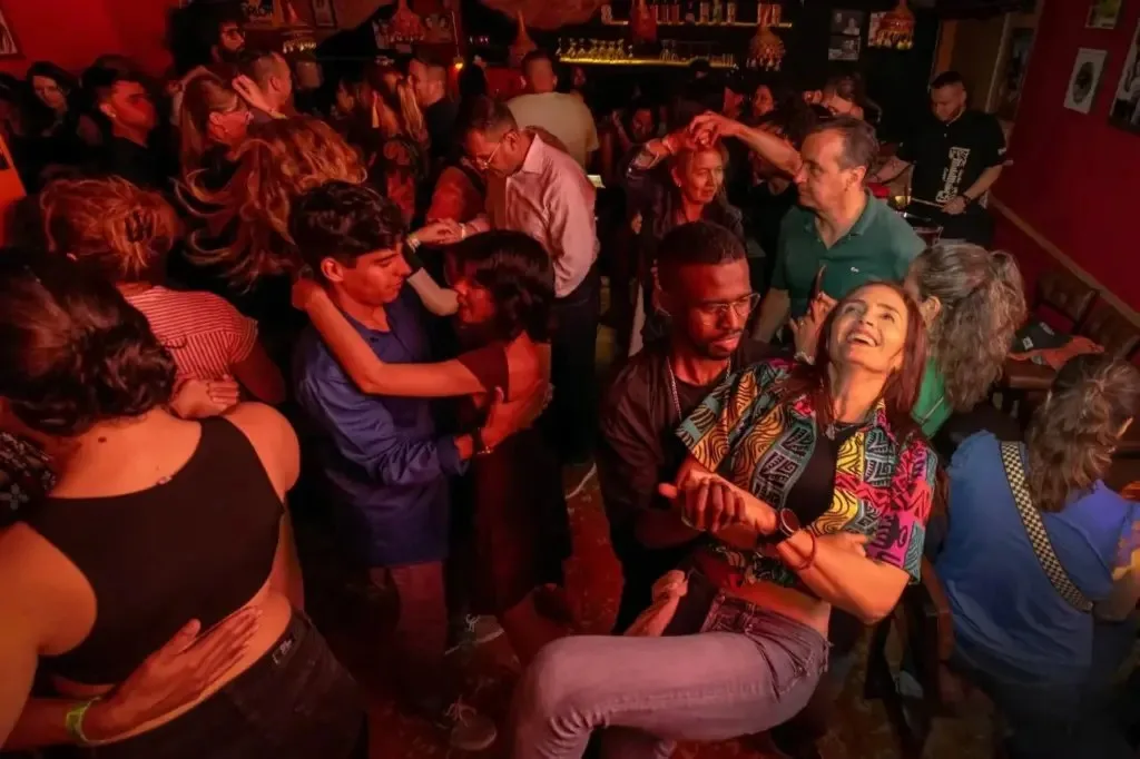 Noche llena en la pista de MalaMaña